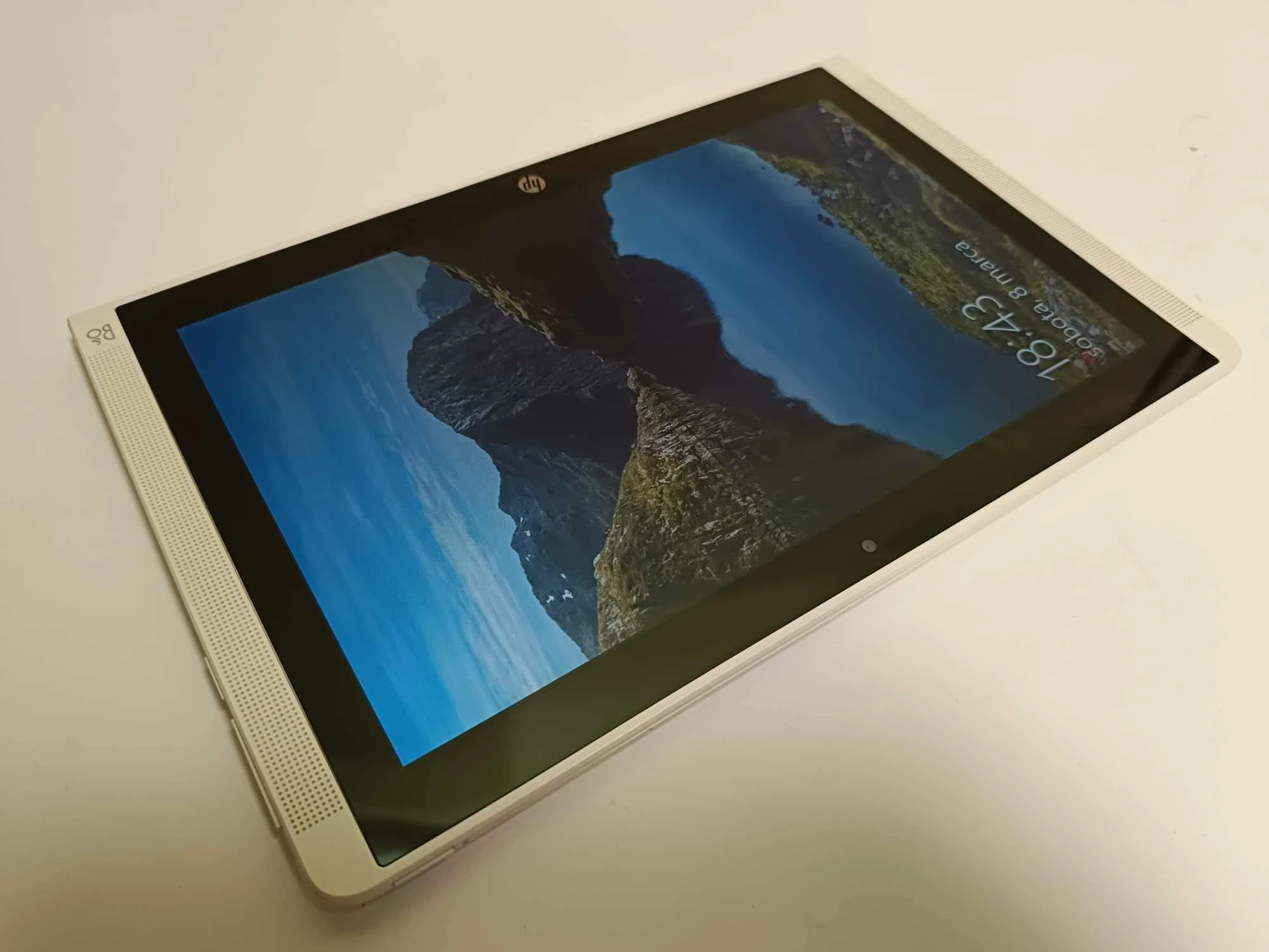 laptop-z-funkcja-tabletu-hp-hq-tre-71025-232-gb-uklad-klawiatury-249838-1769451