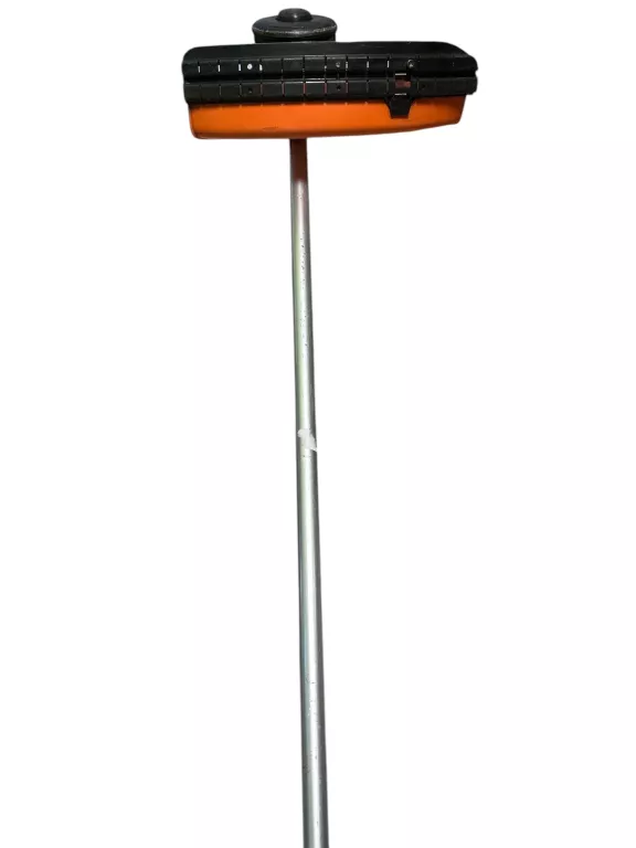 KOSA SPALINOWA STIHL FS 200