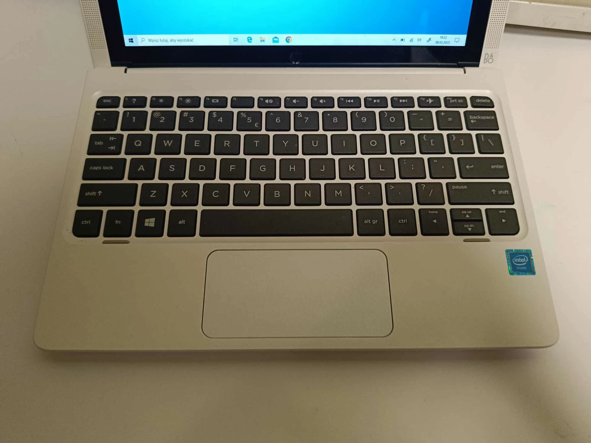 laptop-z-funkcja-tabletu-hp-hq-tre-71025-232-gb-rozdzielczosc-px-4474-60