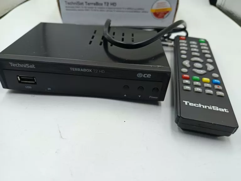TUNER DVB-T TECHNISAT TERRABOX T2 HD NIESPRAWNY