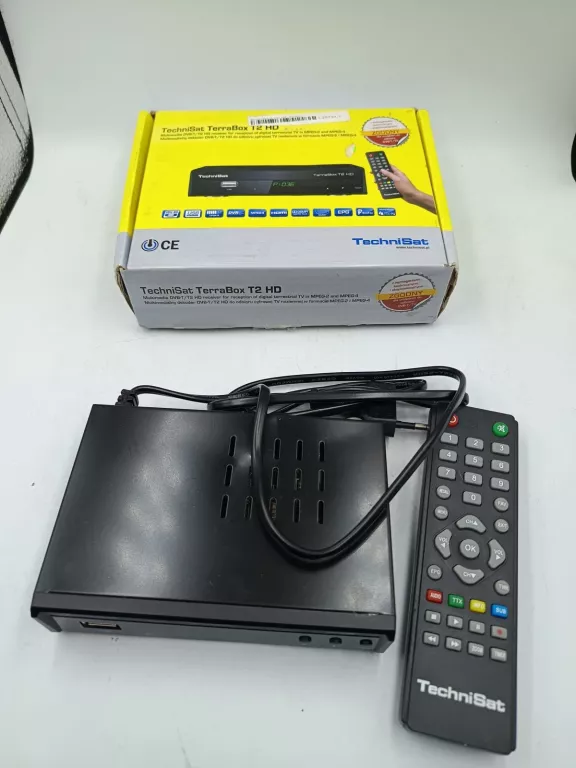 TUNER DVB-T TECHNISAT TERRABOX T2 HD NIESPRAWNY