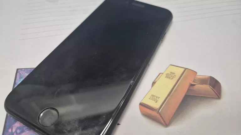 telefon-iphone-7-32-gb-kolor-127448-1