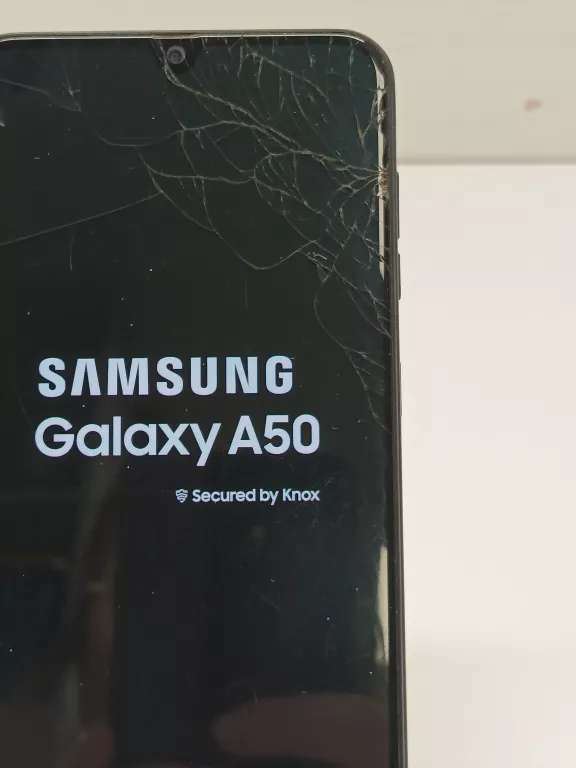 TELEFON SAMSUNG GALAXY A 50 POBITY