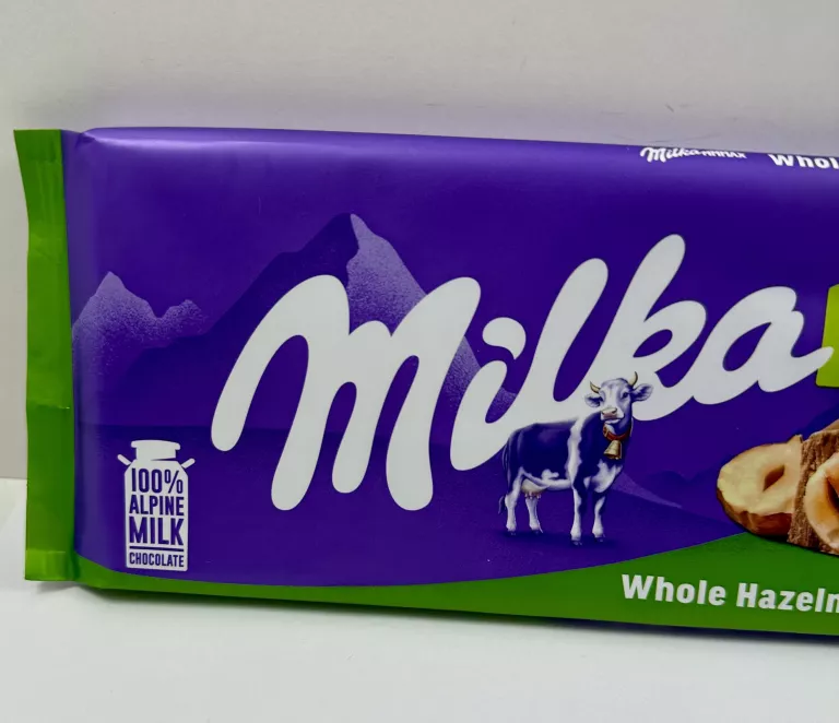 MILKA MMMAX CAŁE ORZECHY LASKOWE 270G