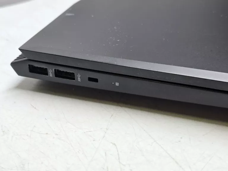 HP PAVILION GAMING 15-CX0049NW I5-8300H 8/512 GB SSD GTX 1050 TI