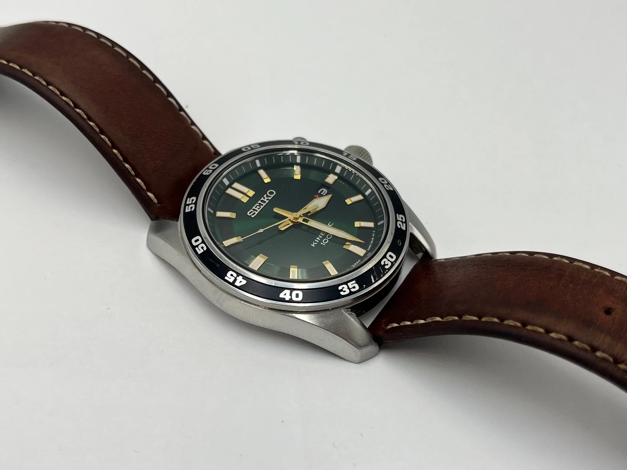 zegarek-seiko-5m81-0be0-mechanizm-kinetyczny-rodzaj-129220-1