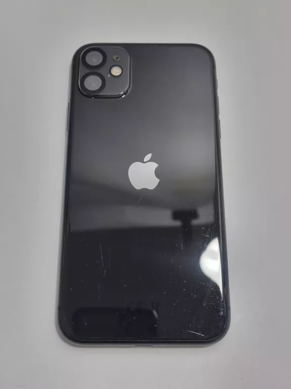 TELEFON SMARTFON APPLE IPHONE 11 4 GB / 64 GB KONDYCJA BATERII 76%