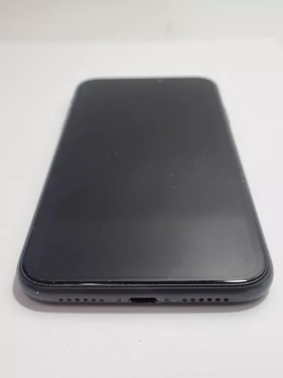 TELEFON SMARTFON APPLE IPHONE 11 4 GB / 64 GB KONDYCJA BATERII 76%