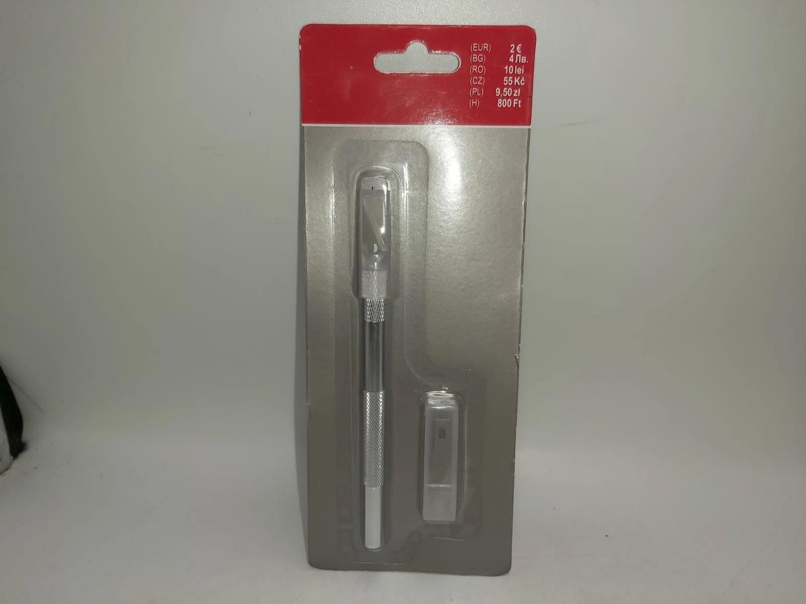 skalpel-tedi-z-zapasowymi-ostrzami-slowackiego-17-katowice