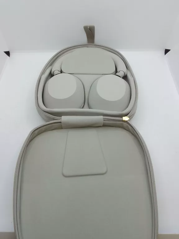SŁUCHAWKI NAUSZNE SONY WH1000XM5S/FUTERAŁ