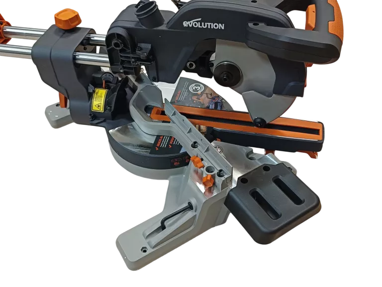 UKOŚNICA Z POSUWEM EVOLUTION RM255 2000 W 255 MM
