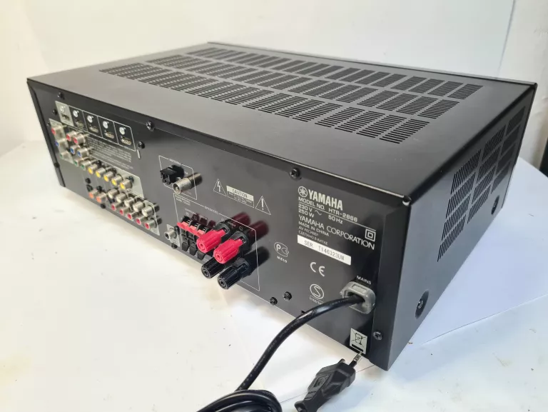 AMPLITUNER YAMAHA HTR-2866