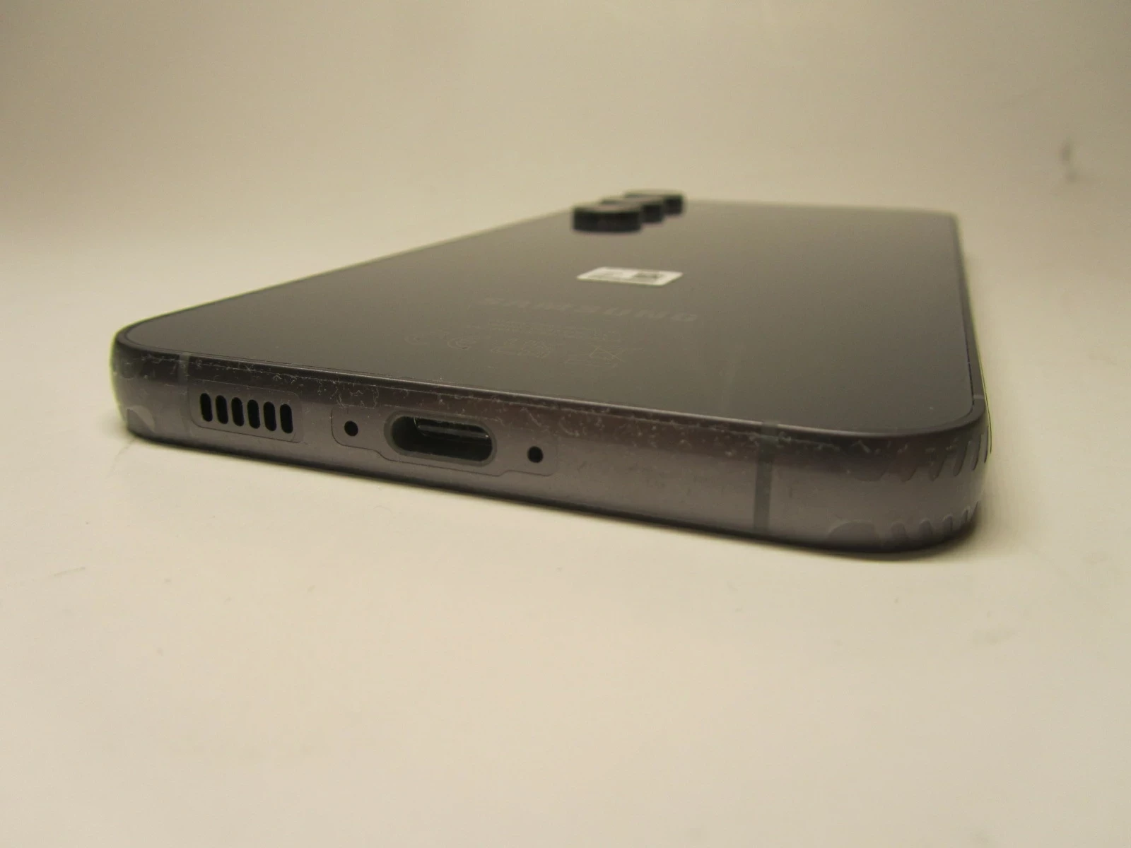 samsung-galaxy-s23-fe-8128-gb-zestaw-przekatna-ekranu-640