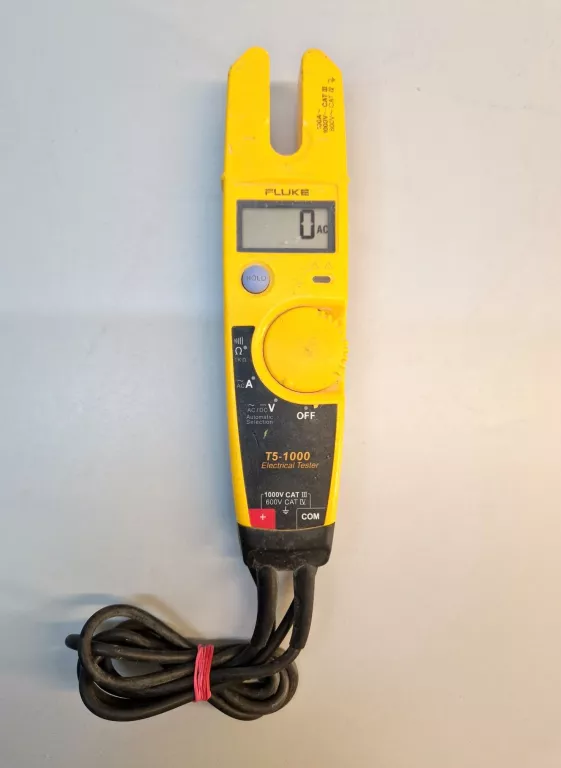 TESTER NAPIĘCIA, PRĄDU I CIĄGŁOŚCI OBWODU FLUKE T5-1000