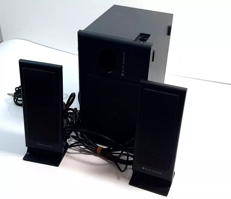 GŁOŚNIKI KOMPUTEROWE ALTEC LANSING + SUBWOOFER - ANGIELSKA WTYCZKA