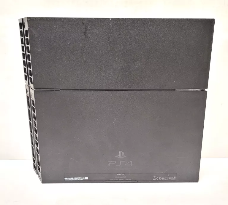 KONSOLA PS4 CUH-1116A 500GB / PAD / ZASILACZ