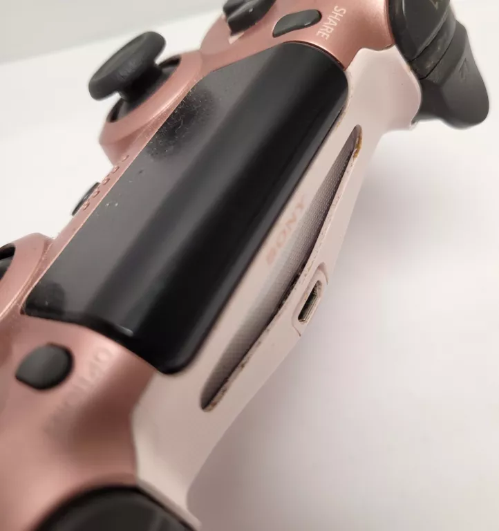 KONSOLA PS4 CUH-1116A 500GB / PAD / ZASILACZ