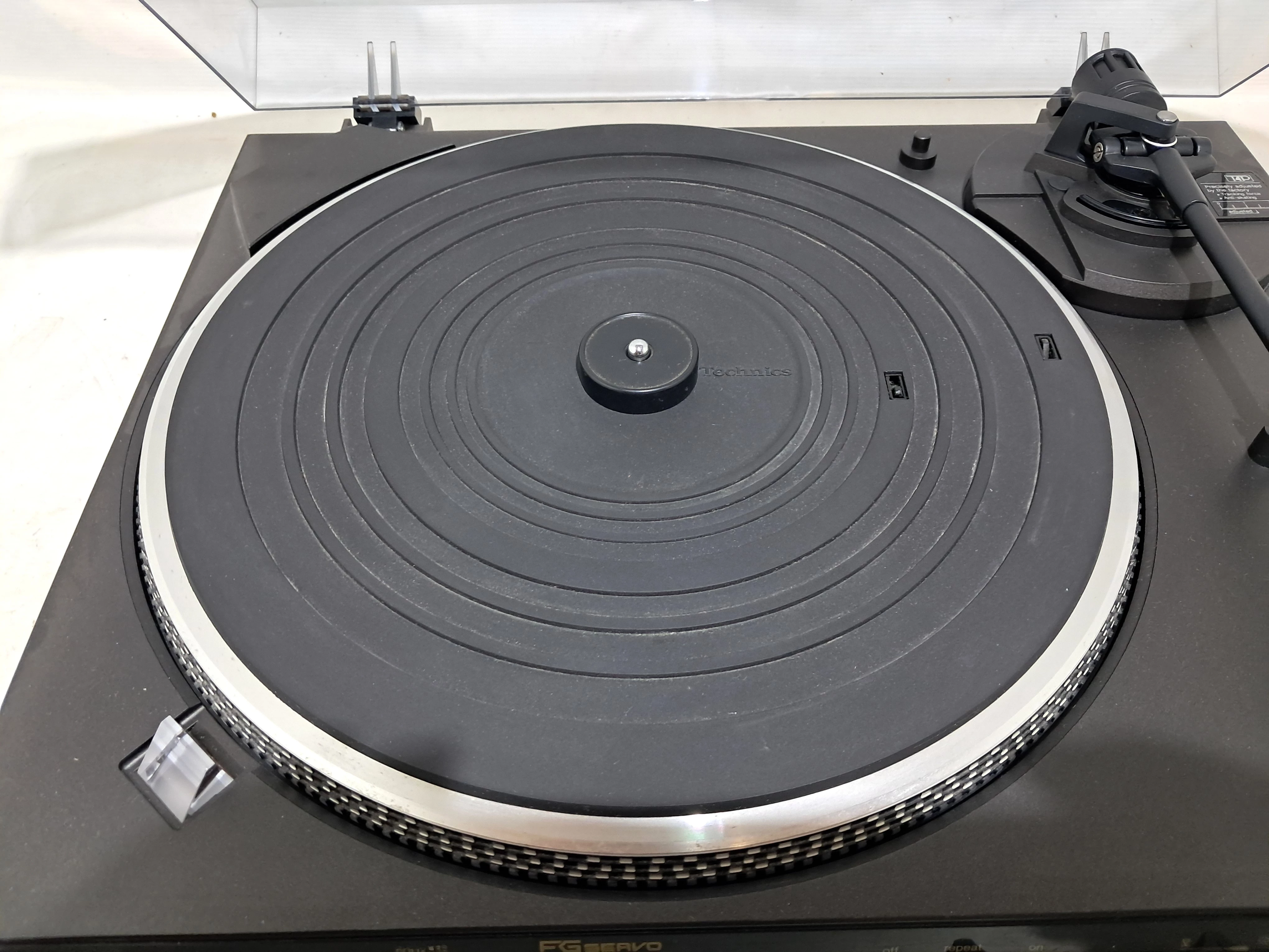 gramofon-technics-sl-bd3-okablowanie-stan-11323-2
