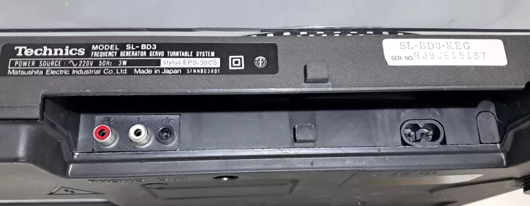gramofon-technics-sl-bd3-okablowanie-model-sl-bd3