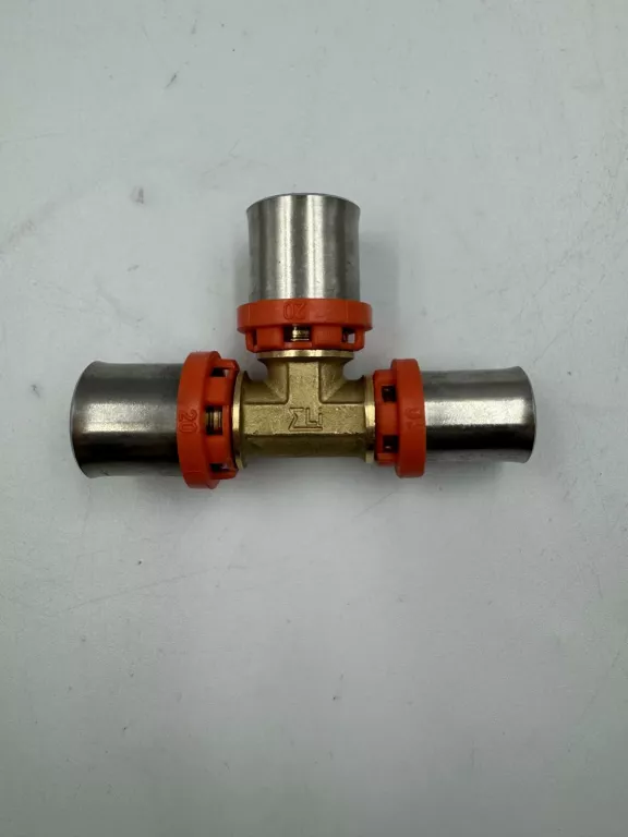 trojnik-20x20x16-zaciskany-pex-sigma-li-chopina-2-katowice