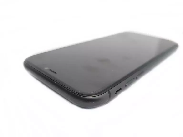 TELEFON APPLE IPHONE 11 64 GB ZESTAW