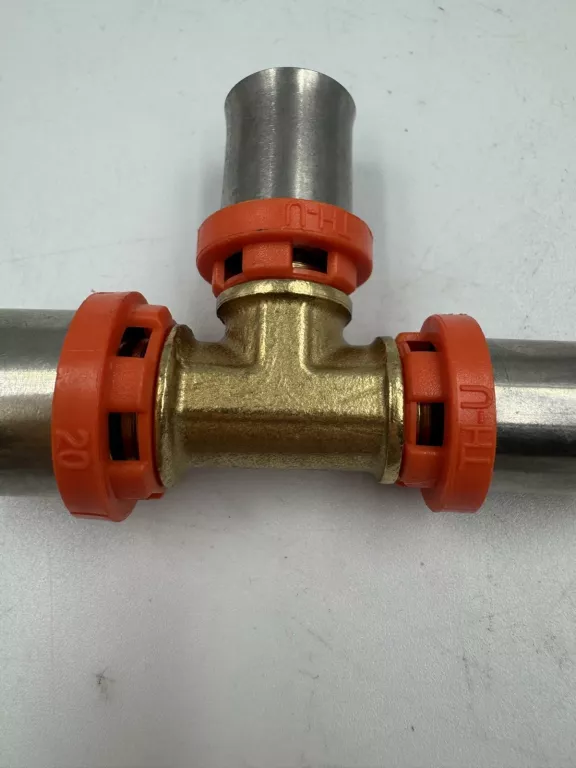 trojnik-20x16x16-zaciskany-pex-sigma-li-u-th-h-ean-gtin-5901752899445