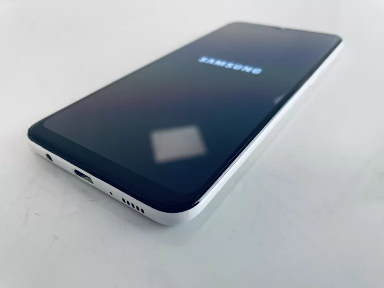 TELEFON SAMSUNG GALAXY A30S 3 GB / 32 GB 4G (LTE) BIAŁY