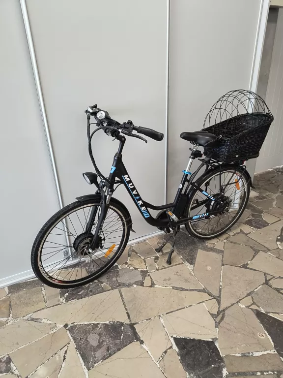 ROWER ELEKTRYCZNY DAMSKI MUVIKE CITY PRO 28' 250W 36V 25KM/H DO 90 KM