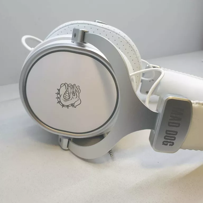 SŁUCHAWKI NAUSZNE MAD DOG GH800W BIAŁE