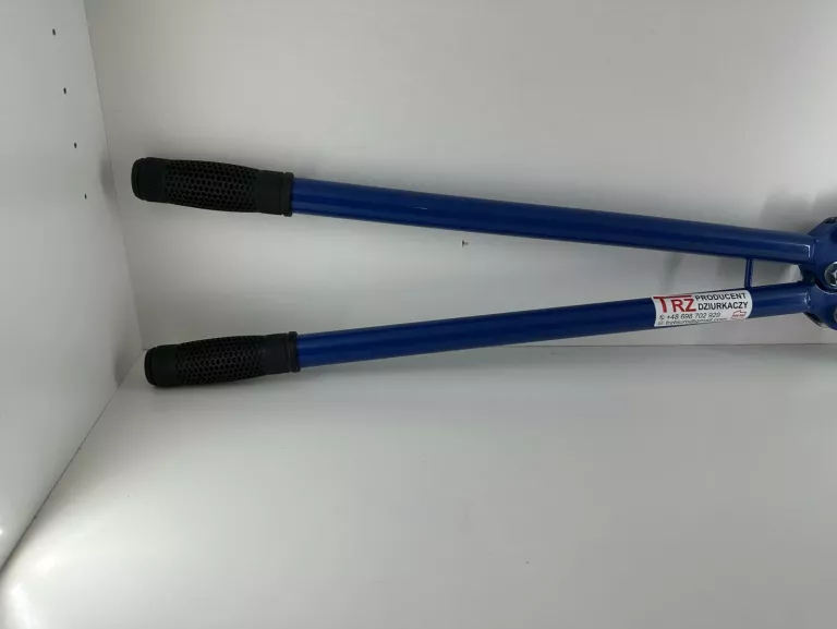DZIURKACZ DO BLACHY TRAPEZOWEJ TRZ PRODUKT POLSKI KARTON