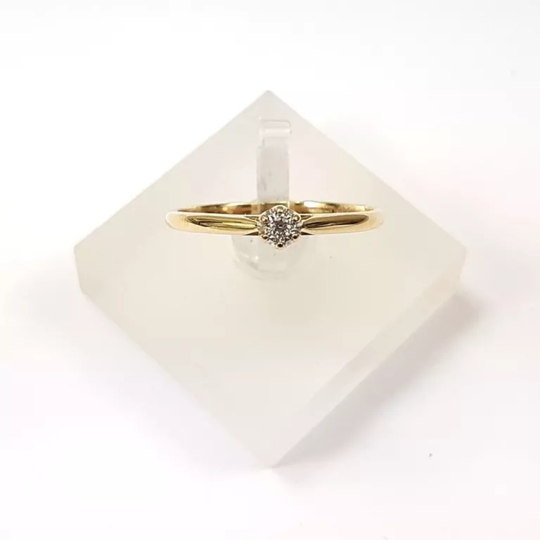 ZŁOTY PIERŚCIONEK Z DIAMENTEM 0.03CT 375 1.01G R18