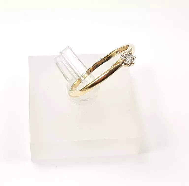 ZŁOTY PIERŚCIONEK Z DIAMENTEM 0.03CT 375 1.01G R18