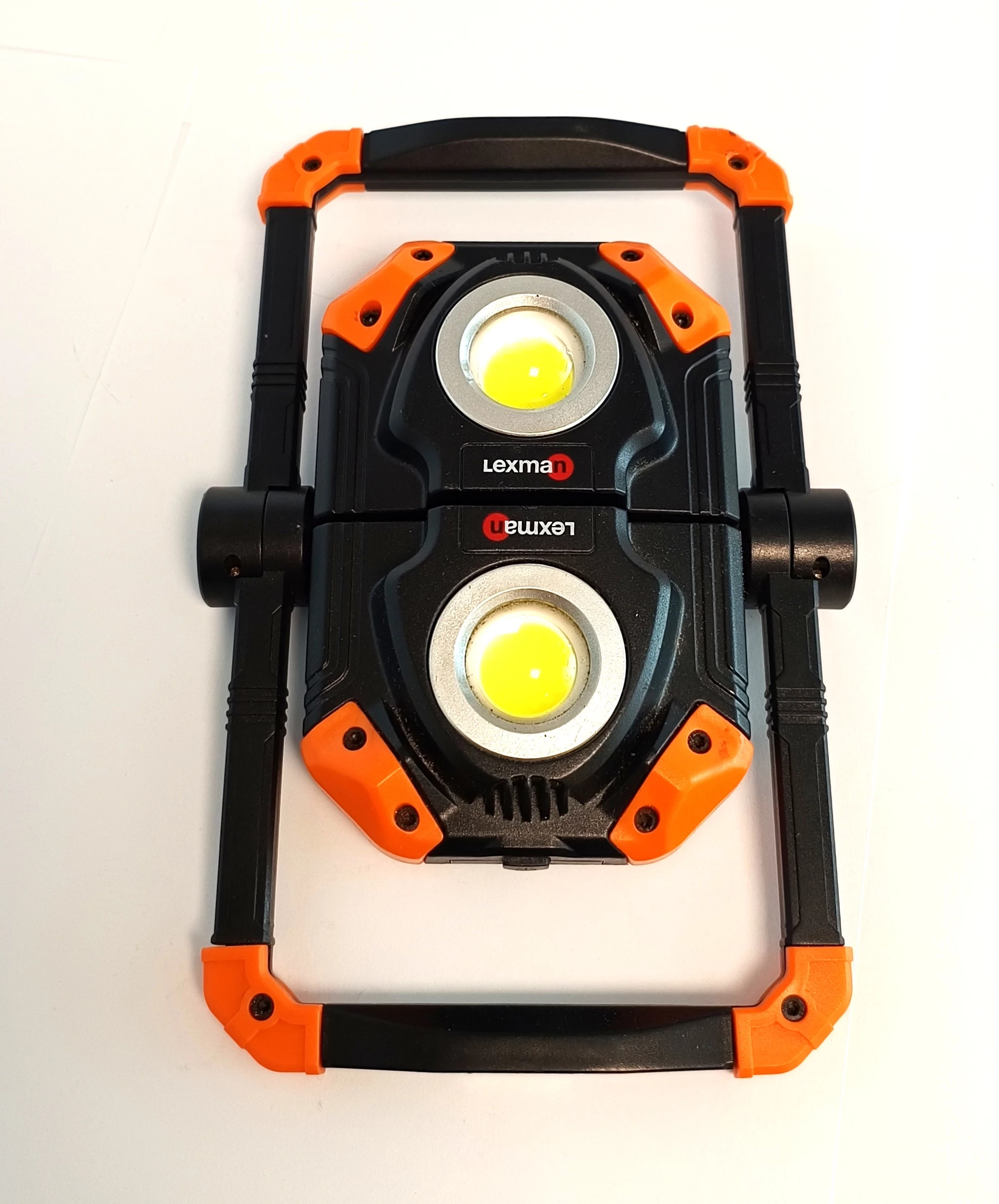 lampka-warsztatowa-magnetyczna-lexman-mk-5281-aleja-jana-pawla-ii-9b-reda