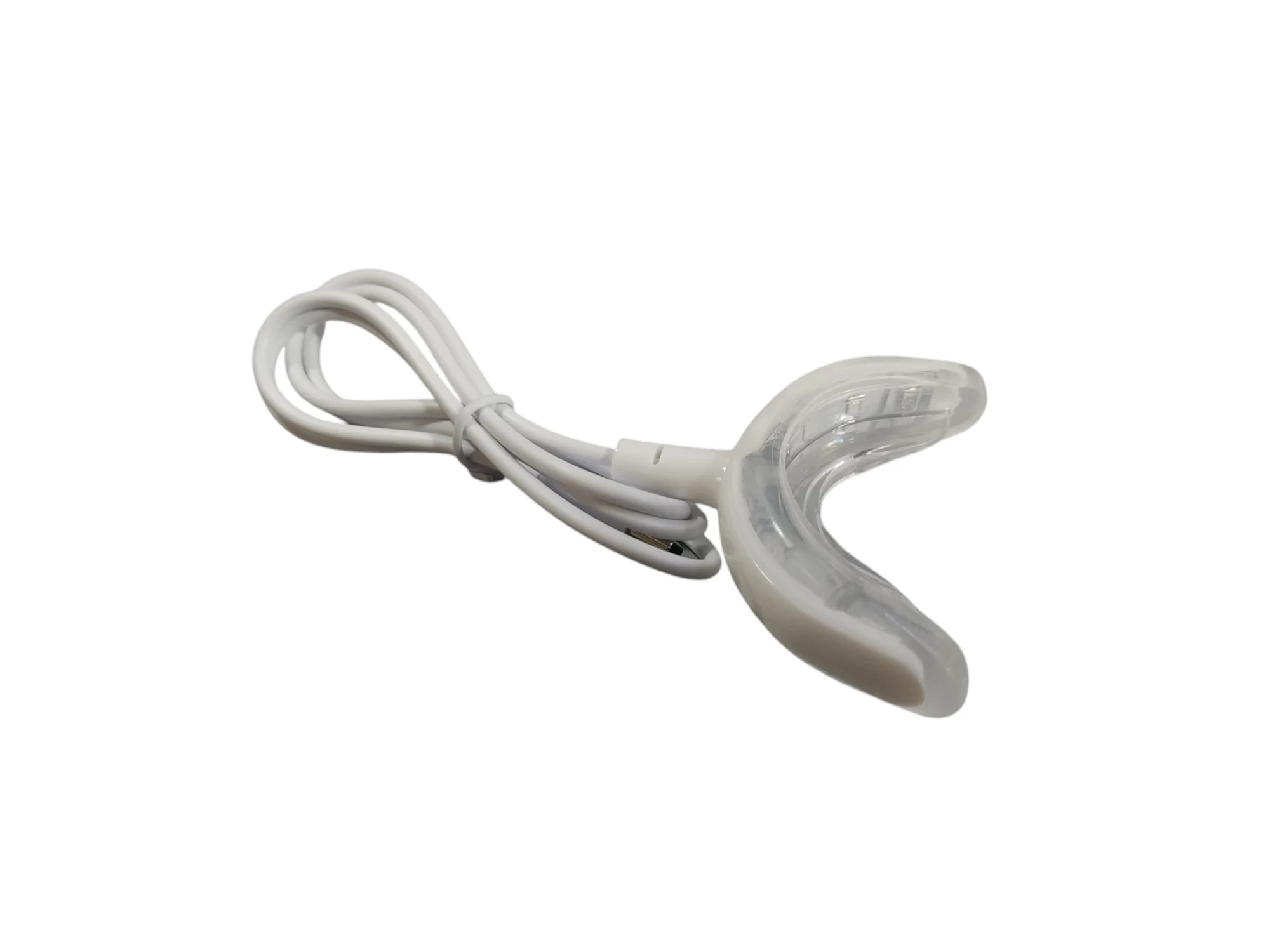 wybielajaca-nakladka-na-zeby-warszawska-33-mragowo