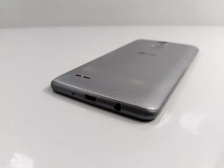 TELEFON LG K8 LTE 1,5 GB / 16 GB 4G (LTE) SREBRNY