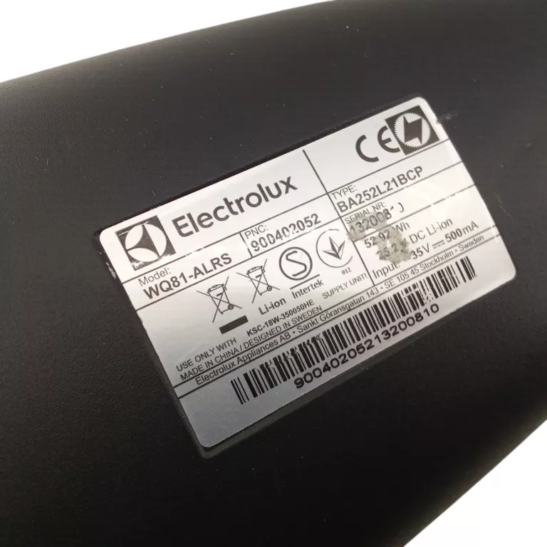 ODKURZACZ PIONOWY ELECTROLUX WELL Q8