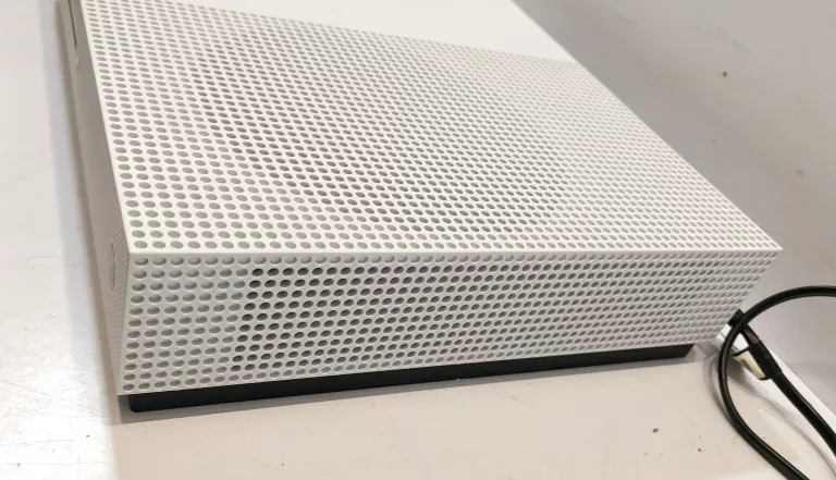 KONSOLA XBOX ONE S + DYSK 2TB