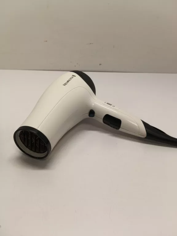 suszarka-do-wlosow-remington-d3015-biala-jonizacja-moc-203714