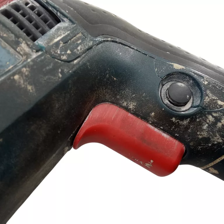 mlotowiertarka-bosch-gbh-240f-zestaw-maksymalna-moc-79000