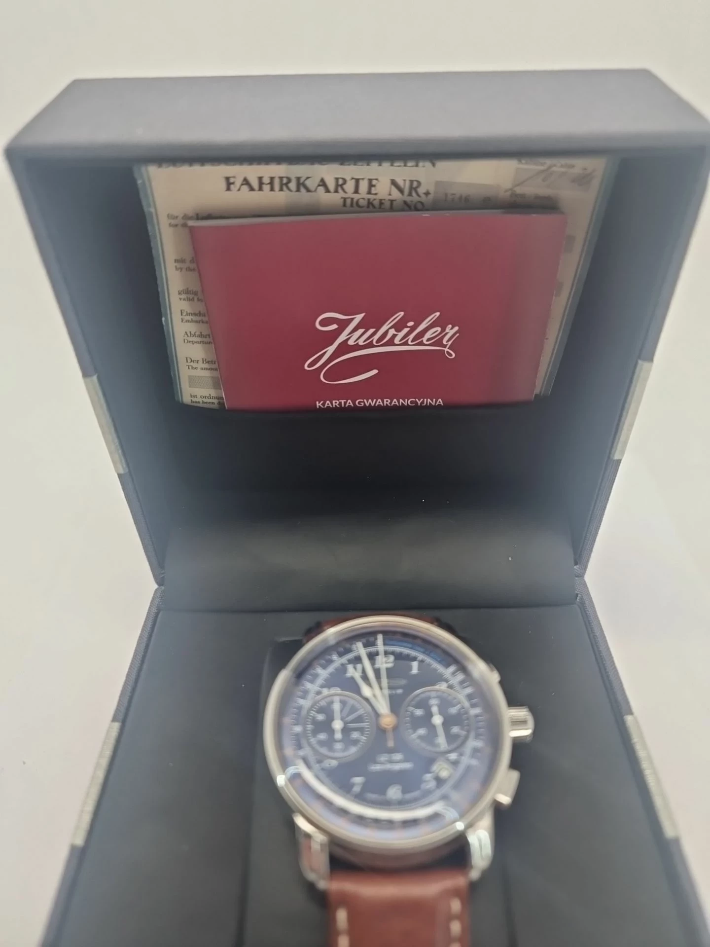 zegarek-zeppelin-lz126-los-angeles-7614-3-quarz-stan-11323-2