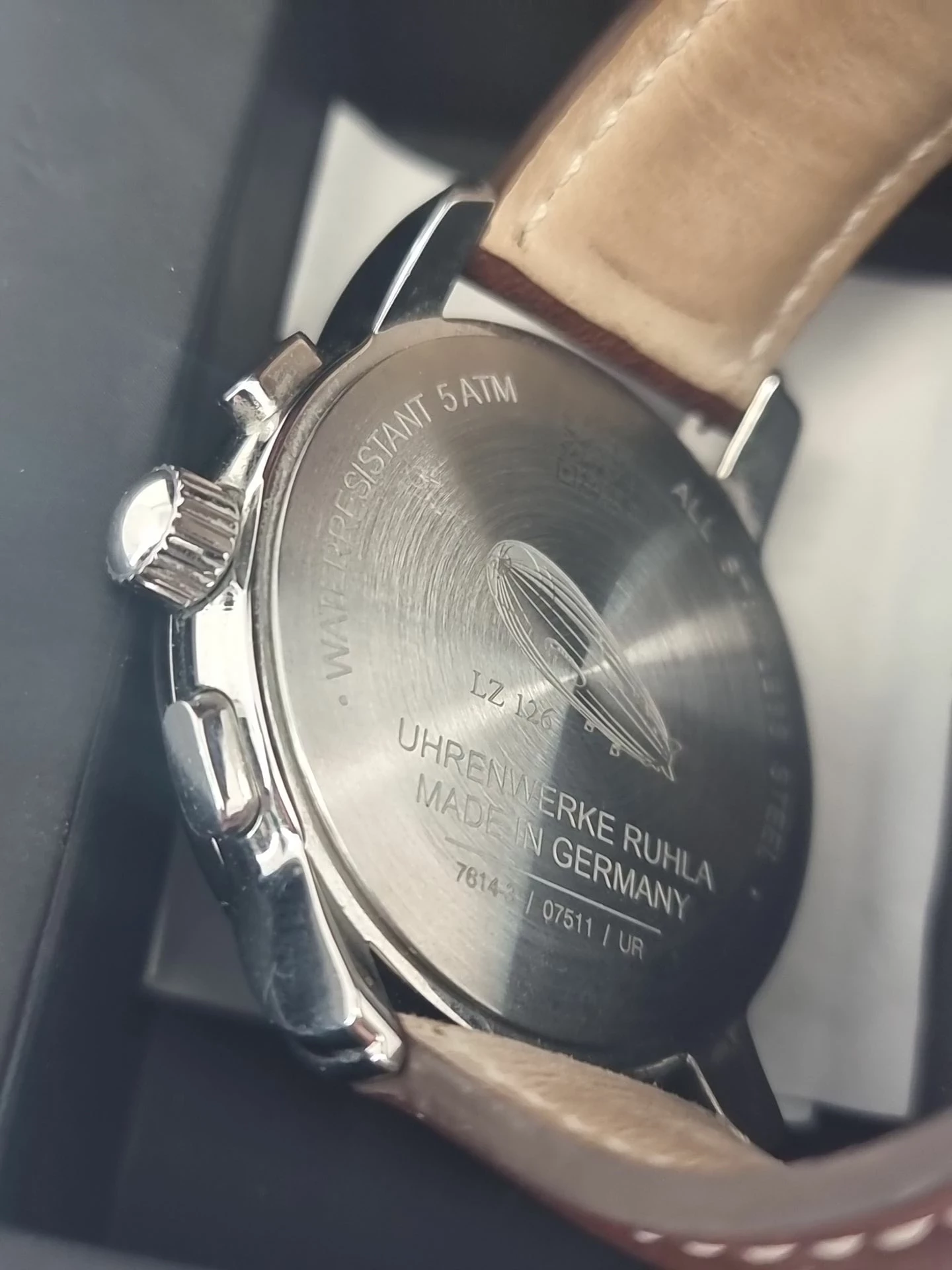 zegarek-zeppelin-lz126-los-angeles-7614-3-quarz-mechanizm-18738-1