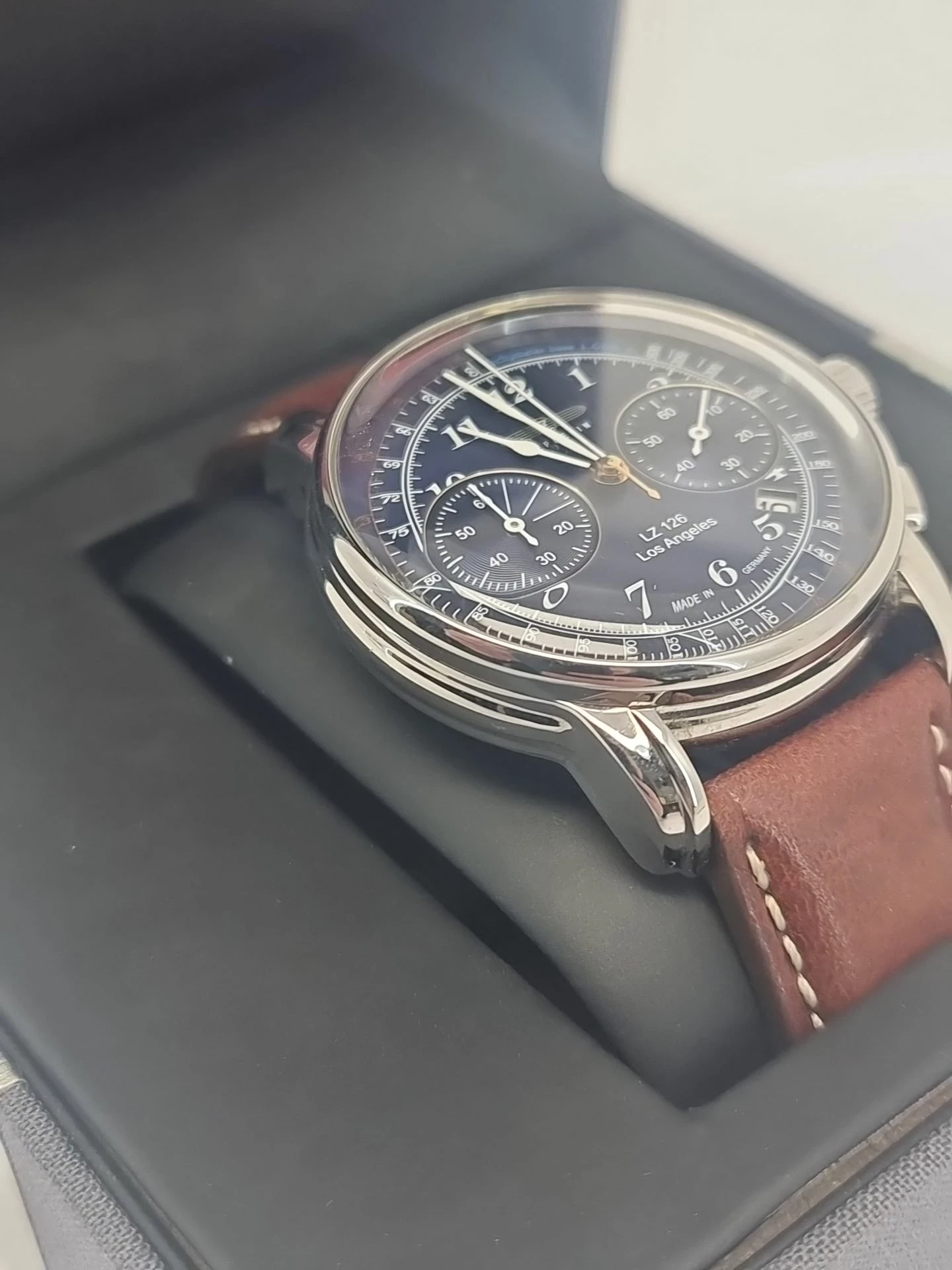 zegarek-zeppelin-lz126-los-angeles-7614-3-quarz-wodoszczelnosc-129221-1