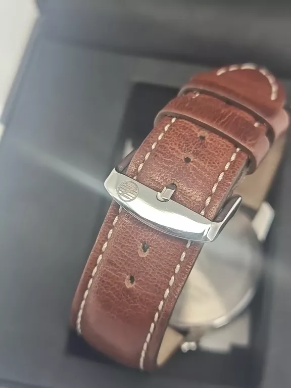 zegarek-zeppelin-lz126-los-angeles-7614-3-quarz-material-paska-129219-6