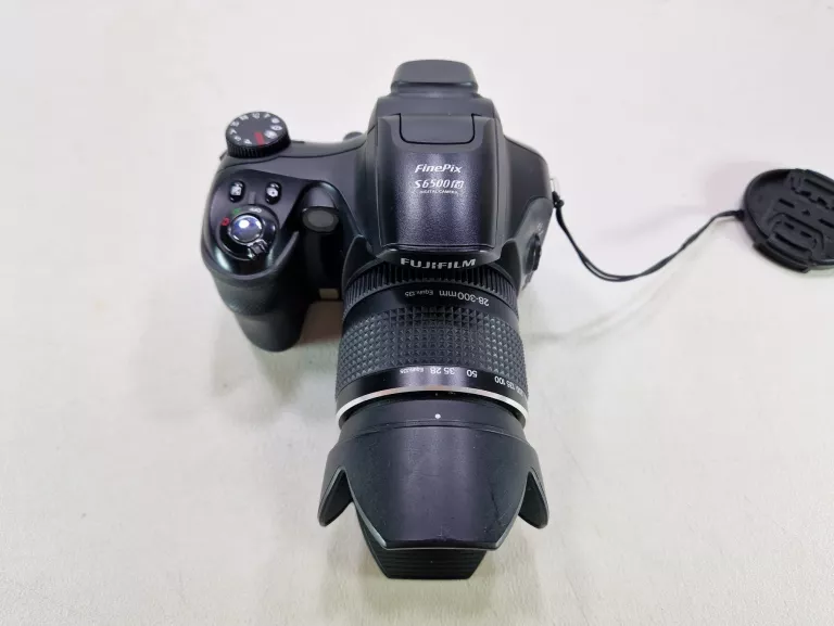 APARAT FOTOGRAFICZNY FUJIFILM FINEPIX S6500FD