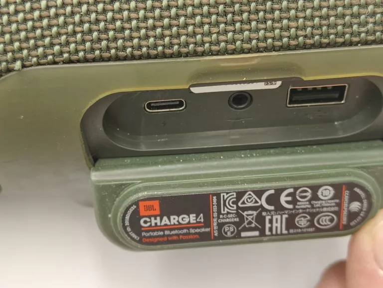 GŁOŚNIK JBL CHARGE 4