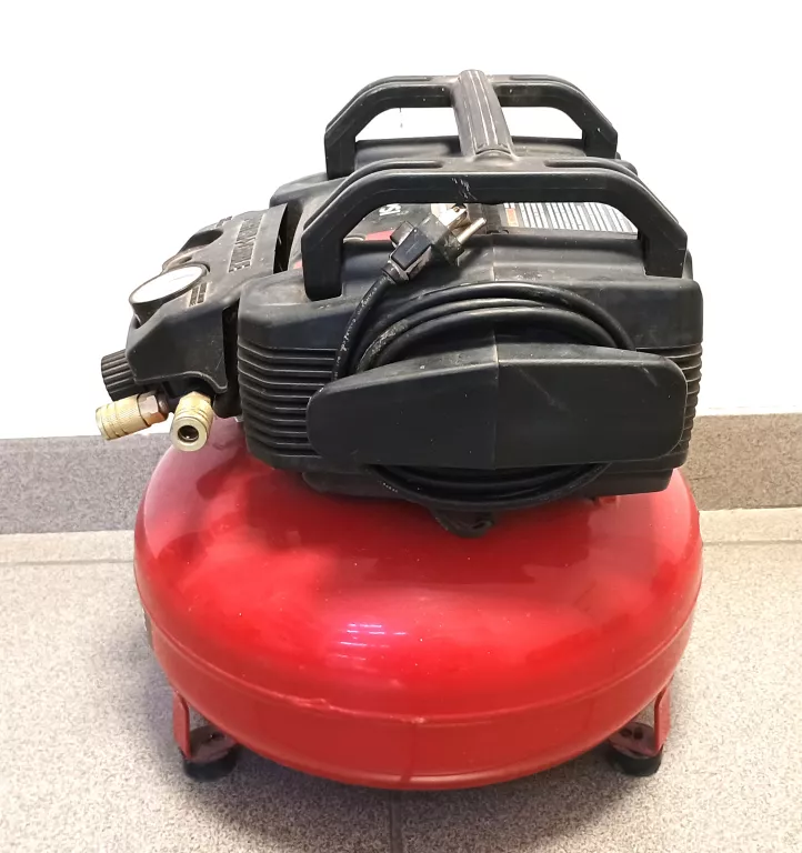 50 PSI 2,6 CFM 90 PSI 6 GAL SPRĘŻARKA