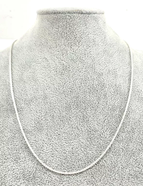 blyskotliwy-srebrny-lancuszek-265g-marka-226434-1704211