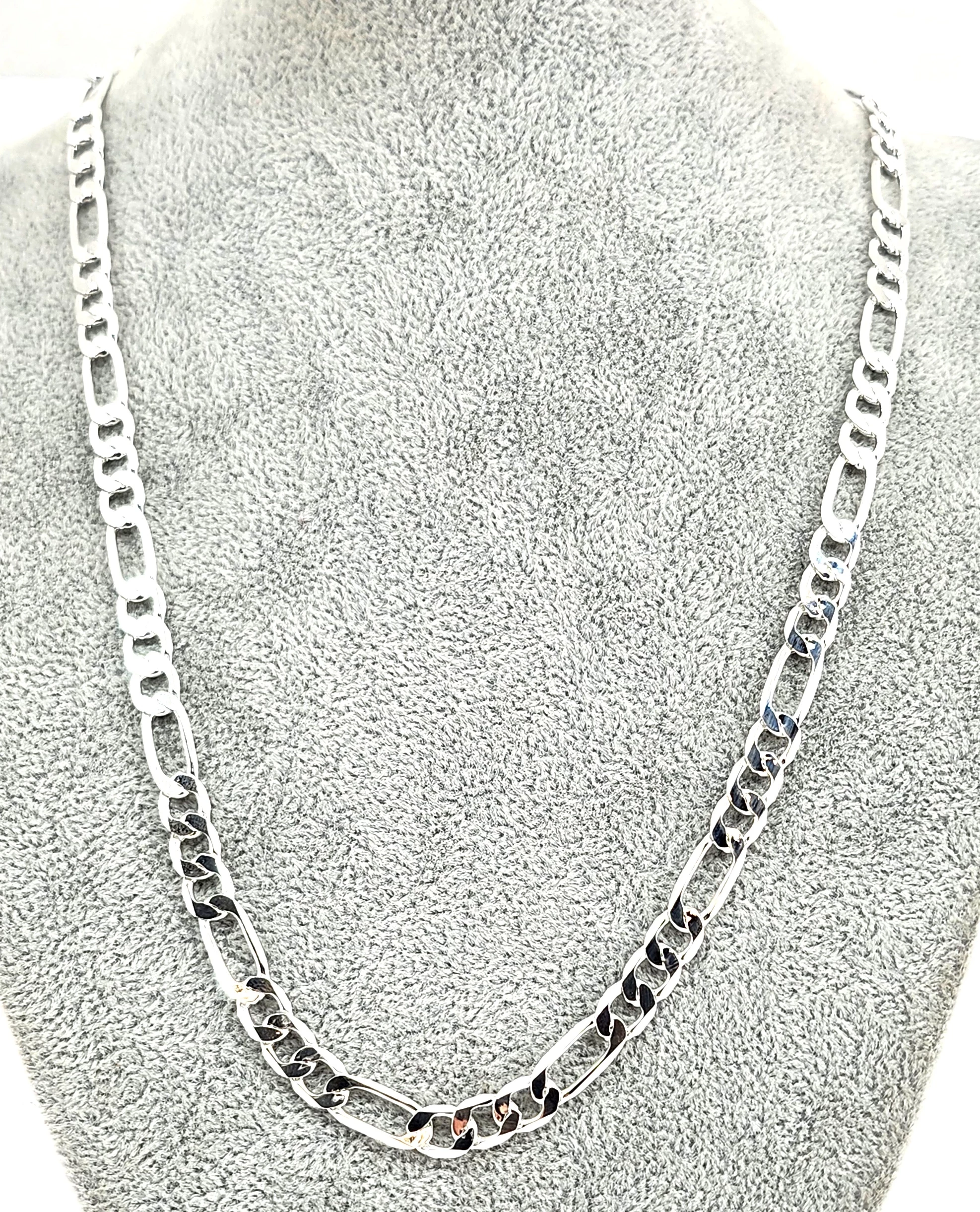 gustowny-posrebrzany-lancuch-figaro-1496g-material-17128-32