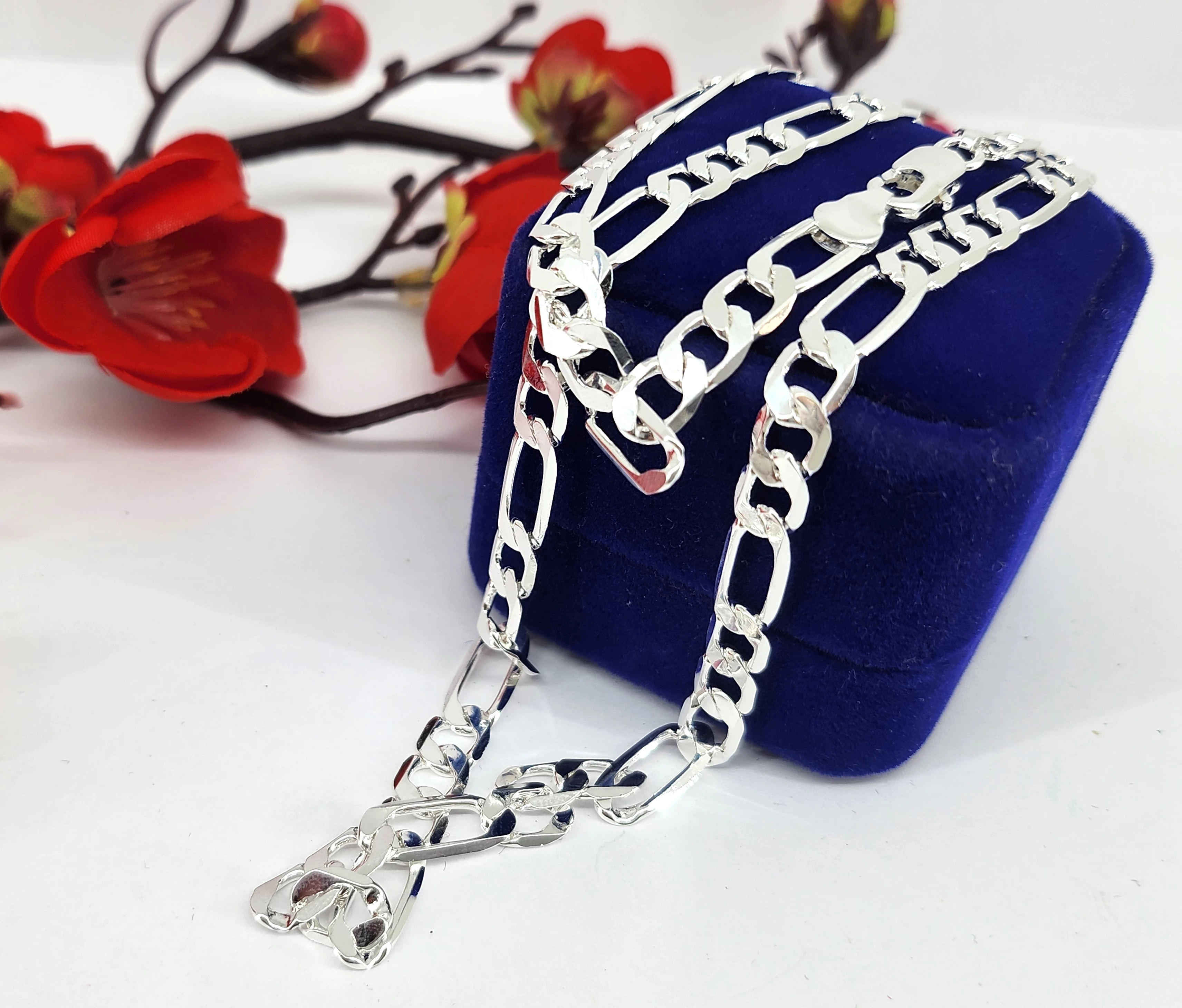 gustowny-posrebrzany-lancuch-figaro-1496g-slaska-28-wielun-unico