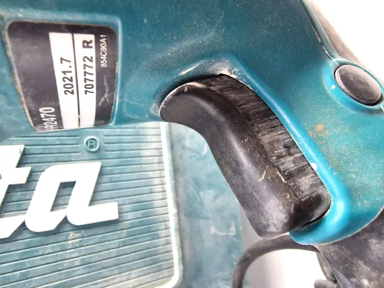 MŁOTOWIERTARKA MAKITA HR2470